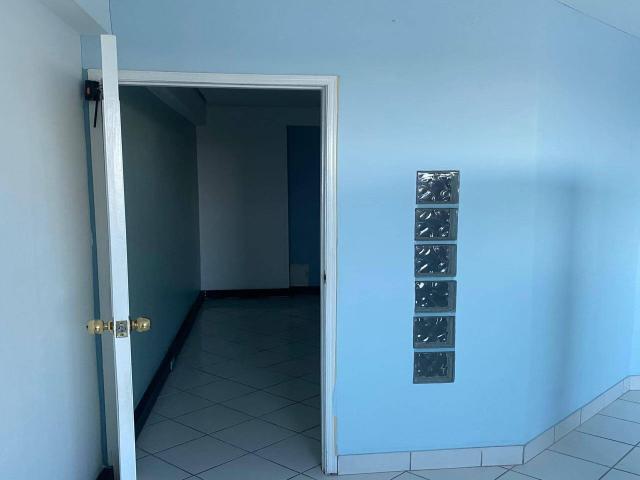 Sala para Venda em Santana de Parnaíba - 5