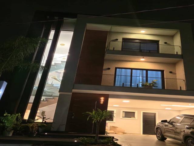 #9 - Casa para Venda em Santana de Parnaíba - SP