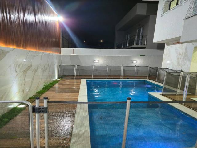 Casa para Venda em Santana de Parnaíba - 4